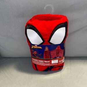 Kids Hooded Spider-Man towel NWT